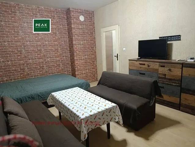 Soggiorno; travi in legno, stile rustico, ristrutturato