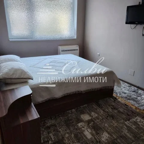 Camera da letto; luce naturale, stile moderno