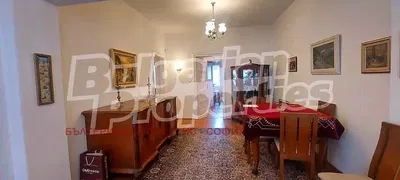 Salle à manger; style rustique, parquet