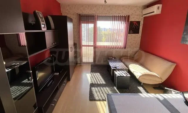 Wohnzimmer; tageslicht, moderner stil