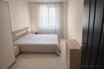 Schlafzimmer; tageslicht, holzboden