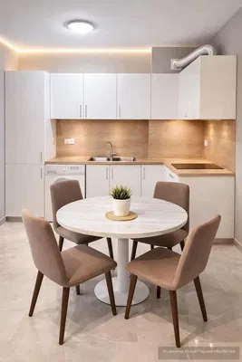 Küche; küchengeräte, fliesenboden, renoviert, tageslicht, moderner stil