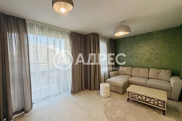 Soggiorno; vista, luce naturale, stile moderno