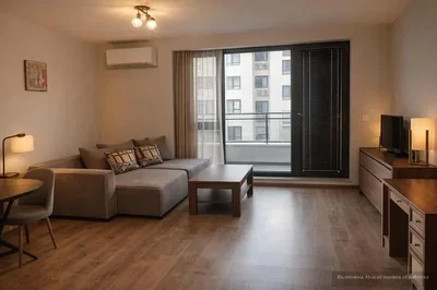 Soggiorno; luce naturale, stile moderno, pavimento in legno