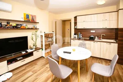 Cuisine; style moderne, parquet, lumière naturelle, rénové