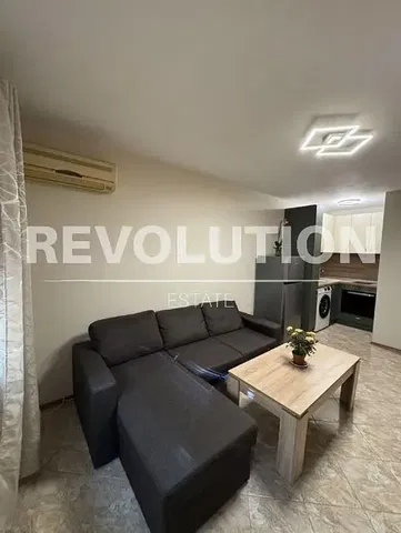 Soggiorno; luce naturale, stile moderno