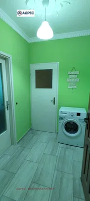 Altro; pavimento in piastrelle