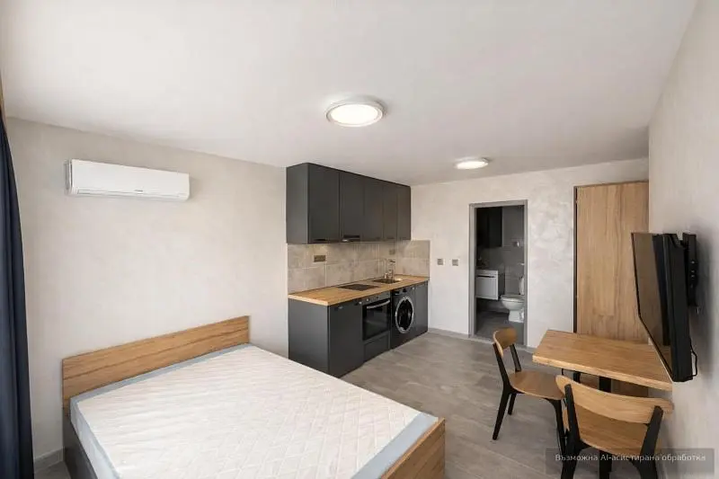 Cucina; elettrodomestici, luce naturale, stile moderno