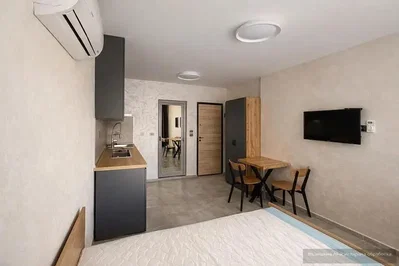 Camera da letto; luce naturale, stile moderno