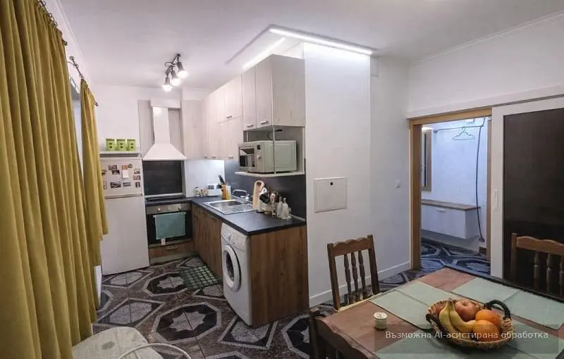 Kuhinja; kuhinjski aparati, pločice