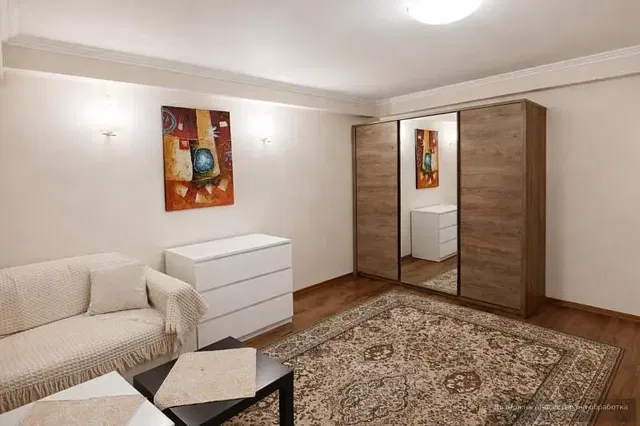 Oturma odası; doğal ışık, modern stil