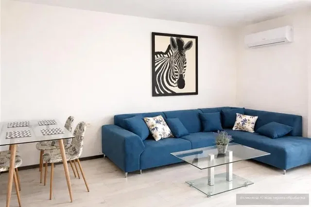 Soggiorno; luce naturale, stile moderno