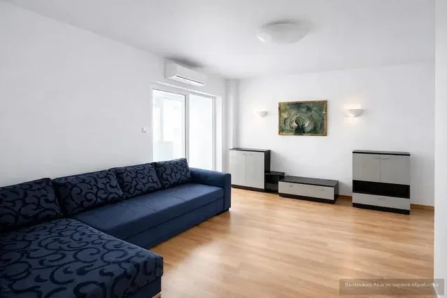 Soggiorno; luce naturale, stile moderno