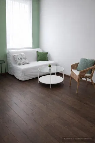 Soggiorno; luce naturale, pavimento in legno, stile moderno