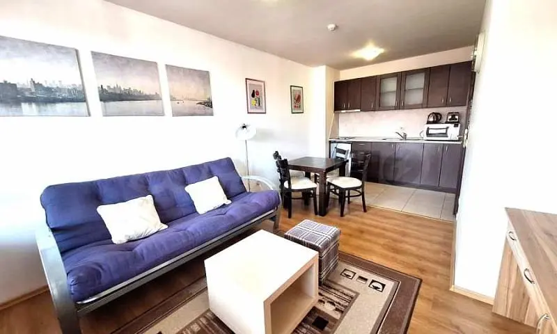 غرفة معيشة; ضوء طبيعي, أسلوب عصري