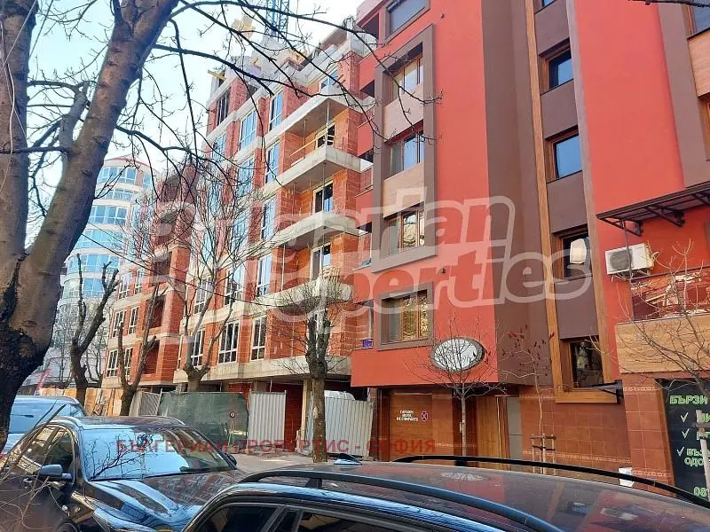 المنزل والمناطق المحيطة; إطلالة