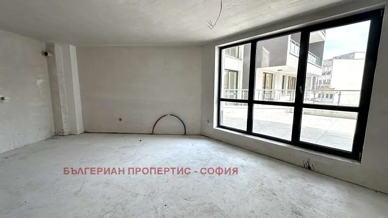 Sonstiges; renovierungsbedürftig, tageslicht, blick