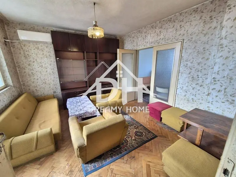 Wohnzimmer; rustikaler stil, holzboden, tageslicht