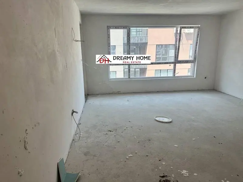 Остало; потребна реновација, природно светло