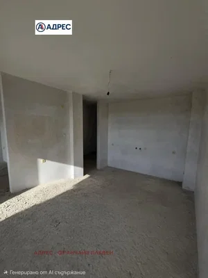 Sonstiges; renovierungsbedürftig, tageslicht