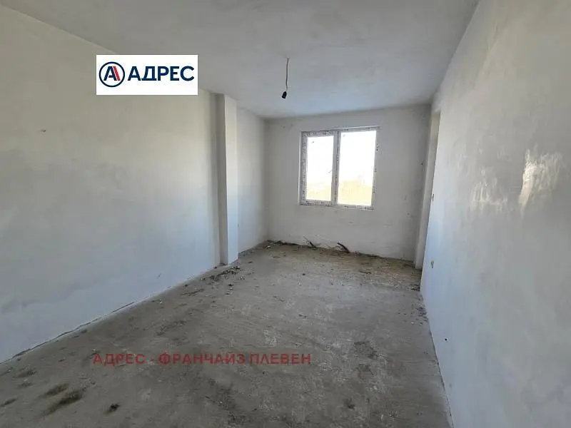 Sonstiges; tageslicht, renovierungsbedürftig