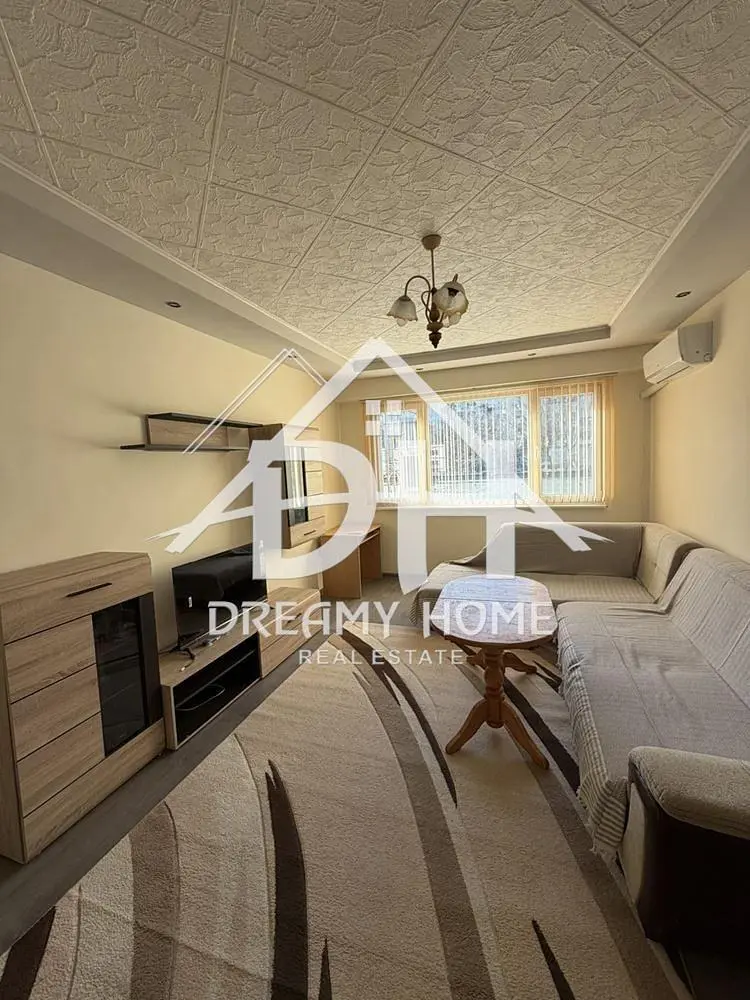 Salon; lumière naturelle, style moderne