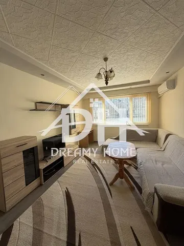 Living room; natural light, modern style