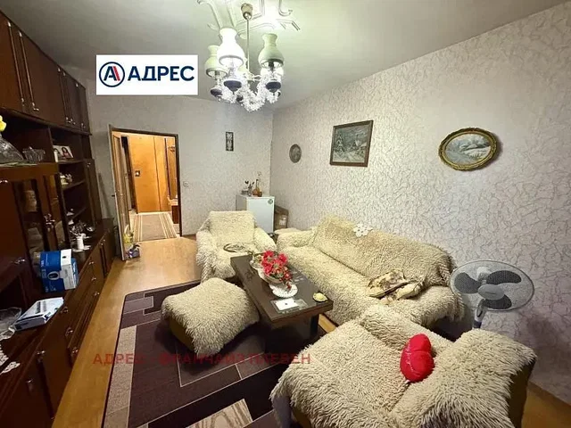 Wohnzimmer; rustikaler stil, tageslicht