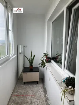 Balkon; přirozené světlo, výhled