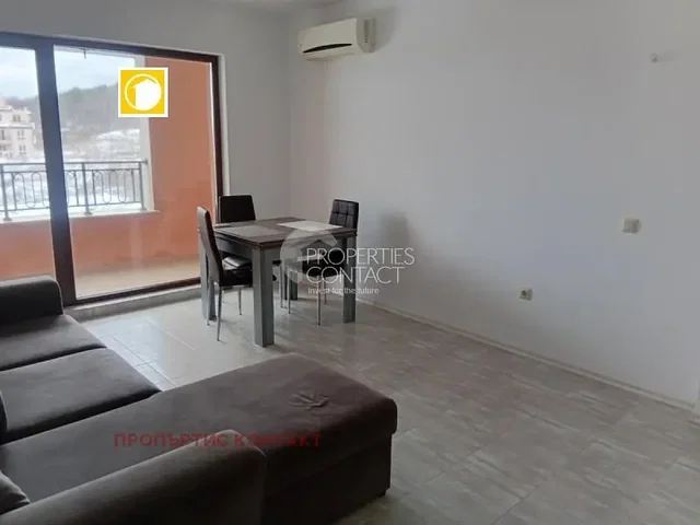 Σαλόνι; θέα, πλακάκια