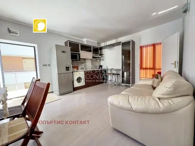 Wohnzimmer; küchengeräte, blick, tageslicht, moderner stil