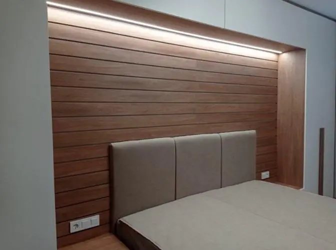 Camera da letto; travi in legno, ristrutturato, luce naturale