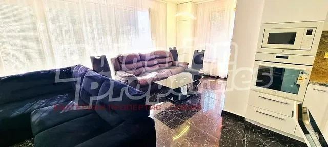 Soggiorno; vista, elettrodomestici