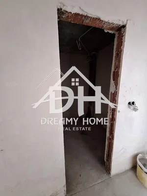 Autre; nécessite rénovation