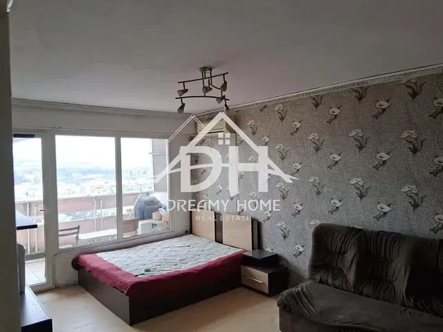 Chambre; vue, lumière naturelle