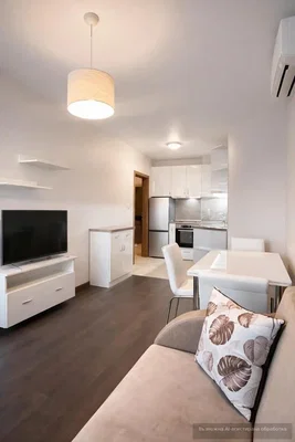 Soggiorno; elettrodomestici, luce naturale, stile moderno