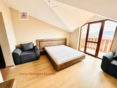 Спаваћа соба; поглед, природно светло