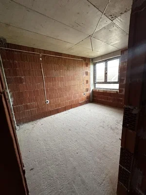 Ostatní; nutná rekonstrukce, přirozené světlo