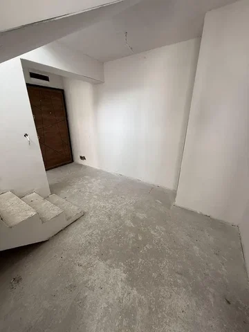 Sklep; nutná rekonstrukce, dlažba