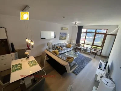 Obývací pokoj; výhled, přirozené světlo