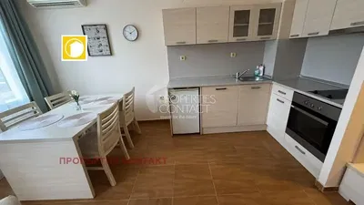 Кухиња; плочице, кухињски апарати, реновиран