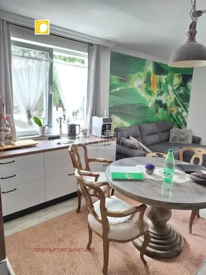 Obývací pokoj; výhled, moderní styl, přirozené světlo