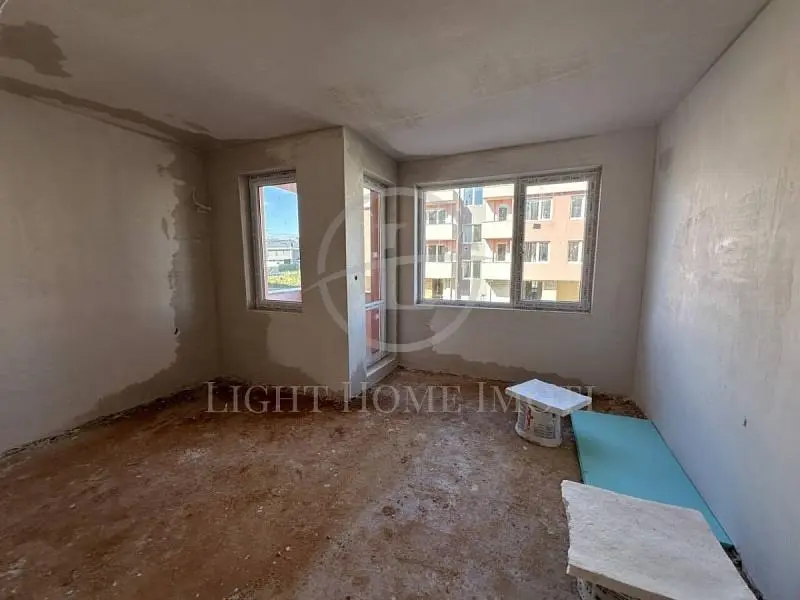 Ostatní; nutná rekonstrukce, přirozené světlo