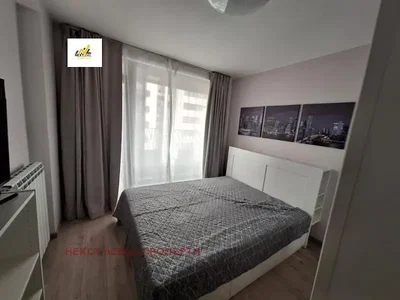 Camera da letto; luce naturale