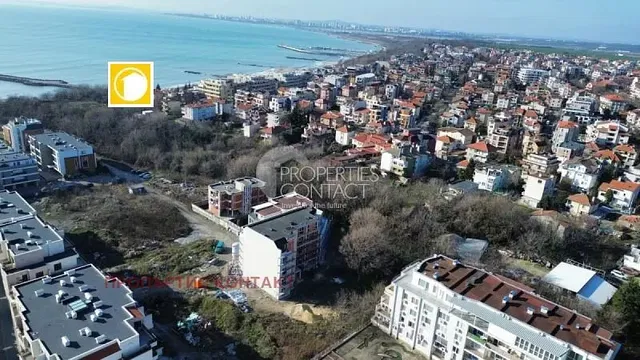 المنزل والمناطق المحيطة; إطلالة