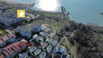 المنزل والمناطق المحيطة; إطلالة