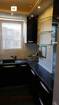 Kuhinja; kućanski aparati, pločice, renoviran, prirodna svjetlost