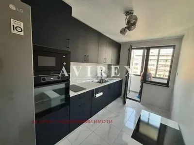 Cucina; elettrodomestici, vista, luce naturale