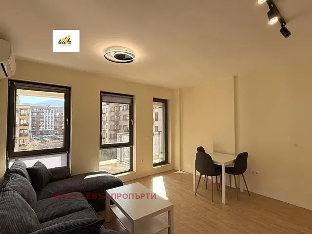 Soggiorno; vista, luce naturale