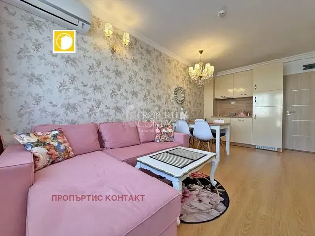 Wohnzimmer; moderner stil, renoviert, tageslicht, holzboden